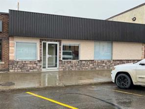 72 2 Avenue W For Sale